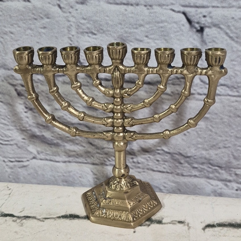 Vintage‎ 4.5" Brass Bronze Travel / Portable Hannukah Menorah